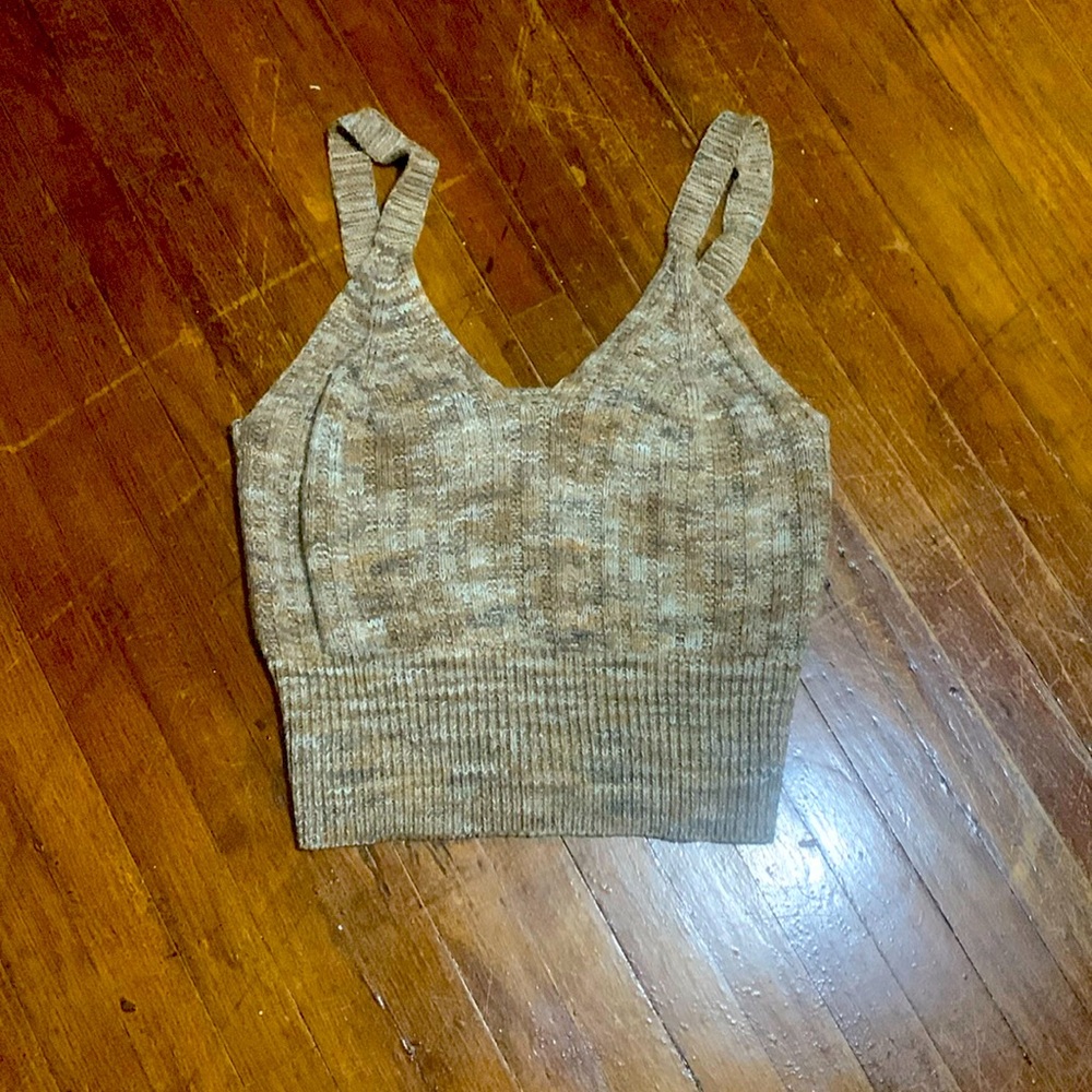 V neck crop top